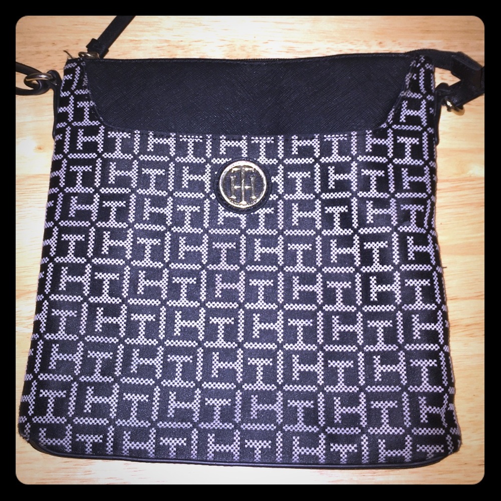 Tommy Hilfiger Crossbody Bag